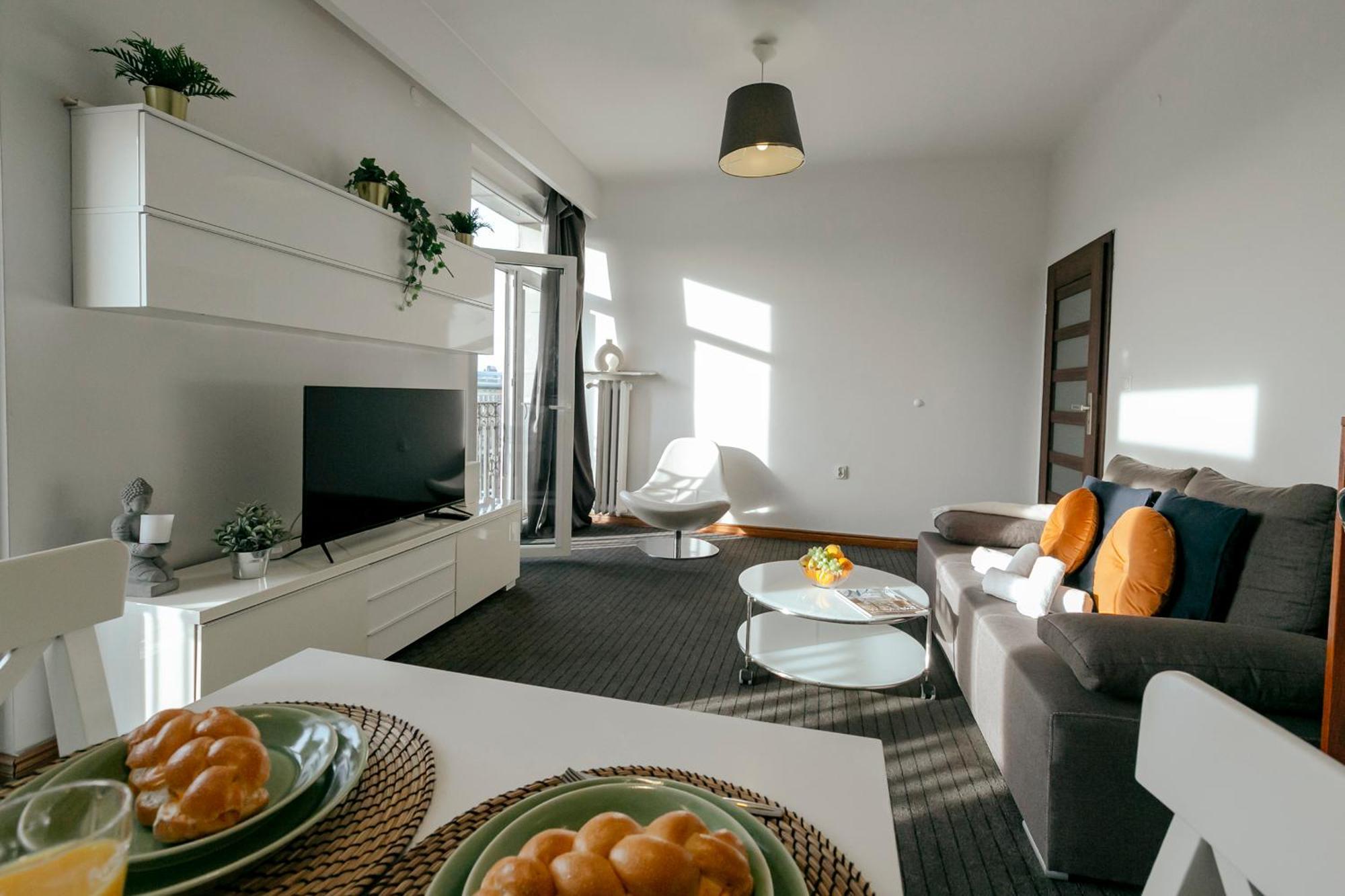 Plac Konstytucji 6 Orange - Apartament Dla 4 Osob - Bezplatny Parking - Free Parking - Piekny Widok Na Panorame Warszawy وارسو المظهر الخارجي الصورة